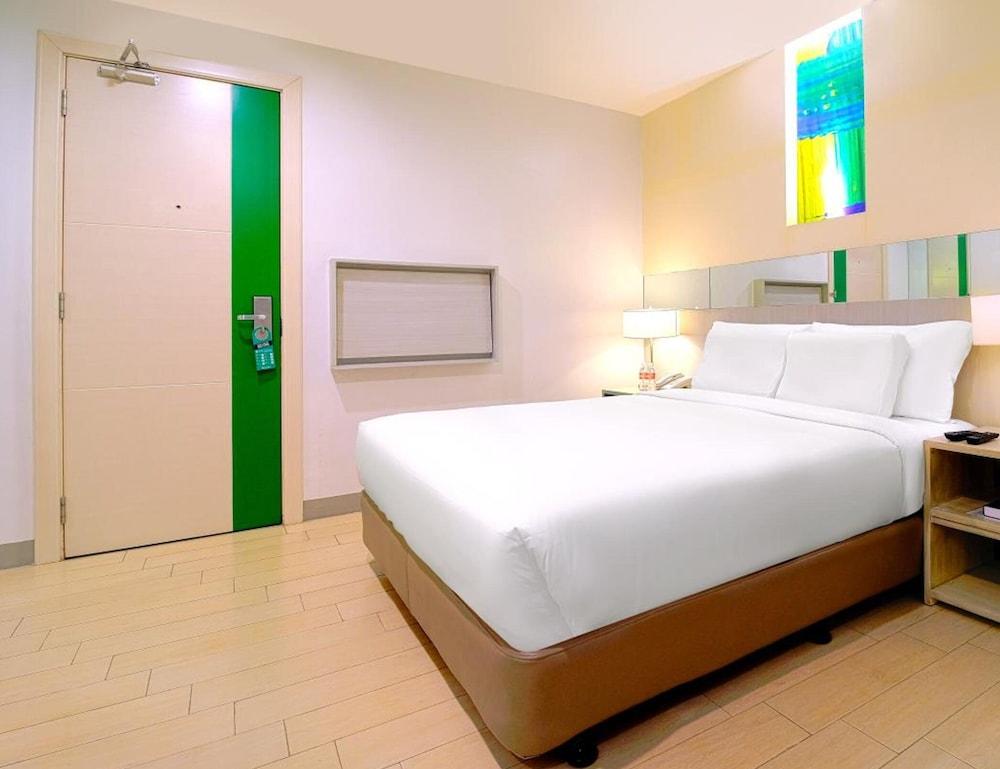 Go Hotels Ortigas Center Pasig City Kültér fotó