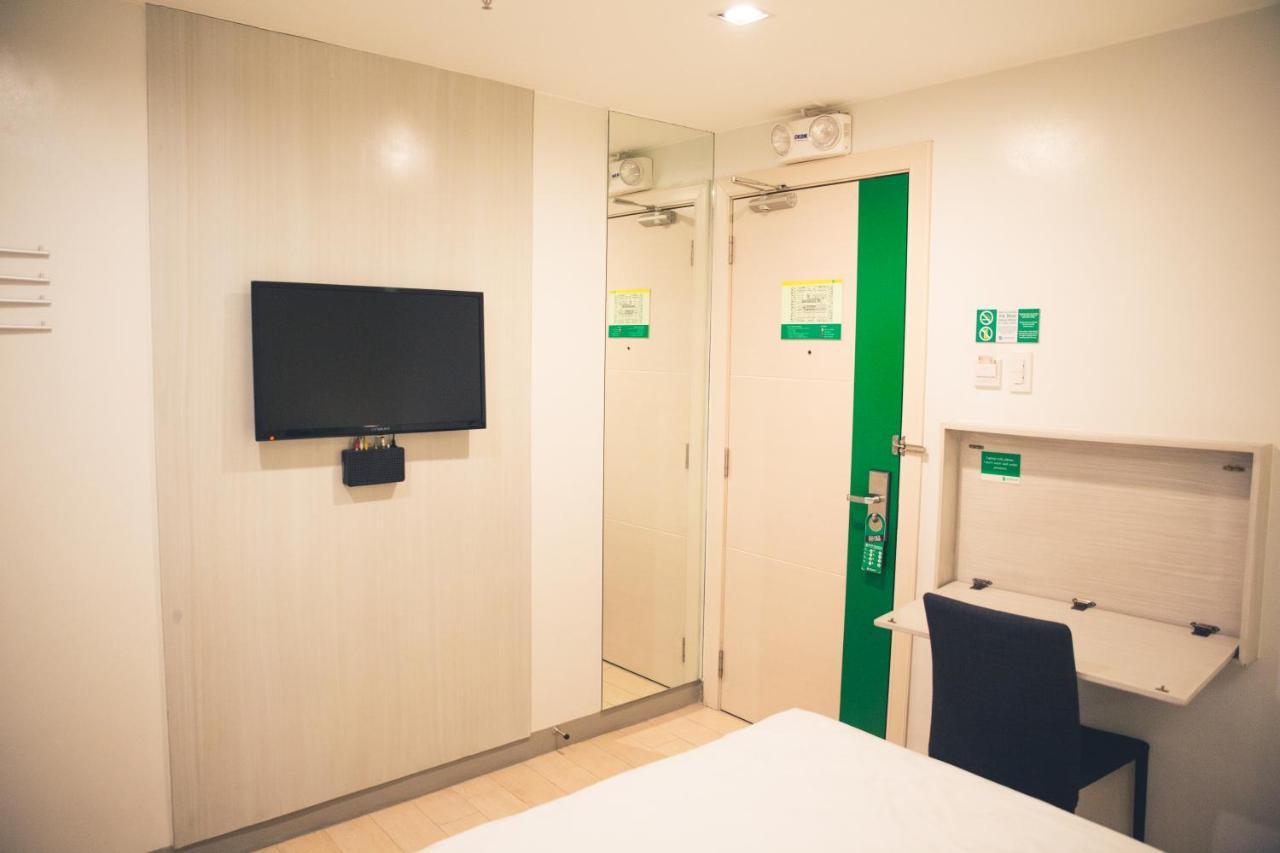 Go Hotels Ortigas Center Pasig City Kültér fotó