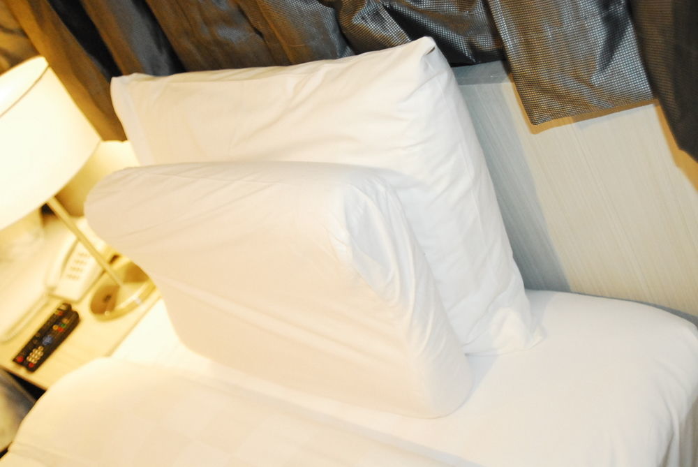 Go Hotels Ortigas Center Pasig City Kültér fotó