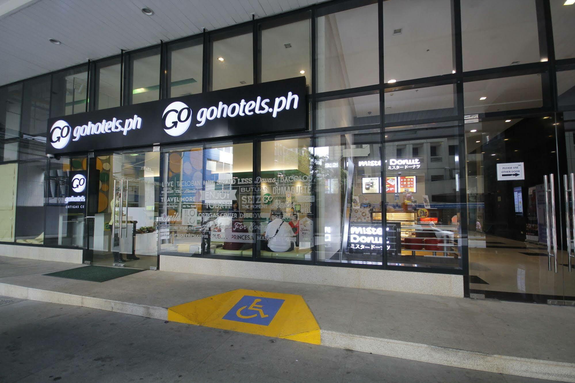 Go Hotels Ortigas Center Pasig City Kültér fotó